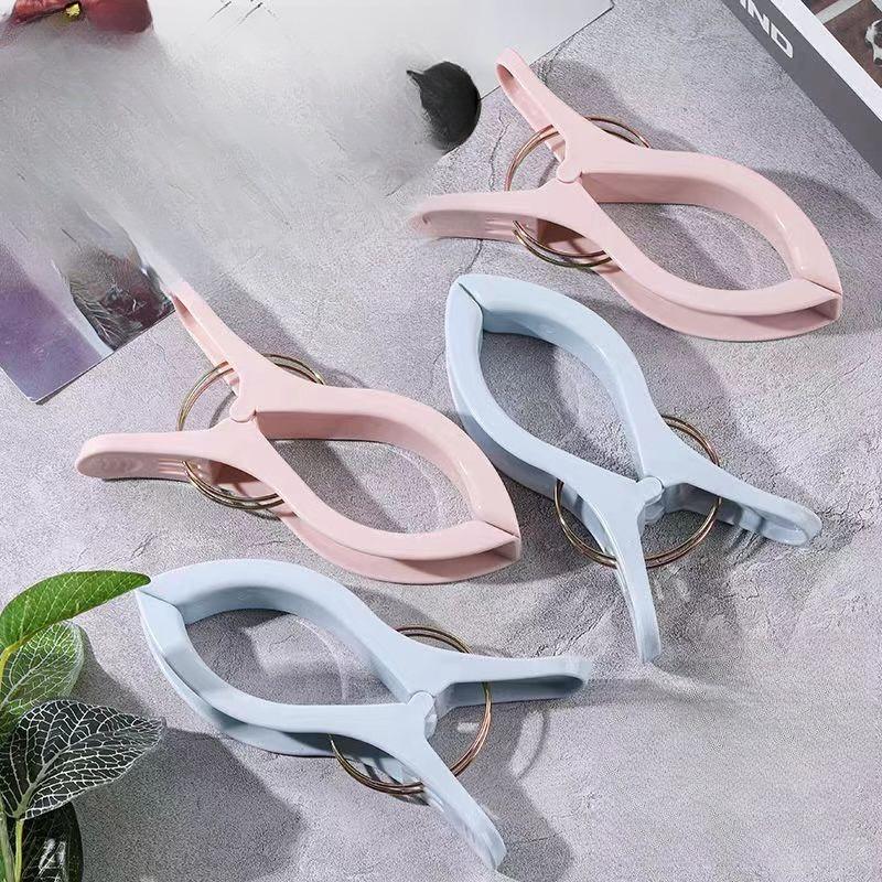 6pcs Home Multi-functional Clothes Clips for Drying Clothes Plastic Clothespins for Drying Quilts and Bedding