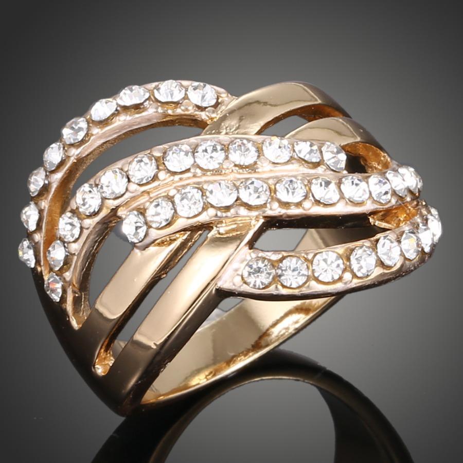 Twist diamond ring, ring women's hollow engraved diamond ring