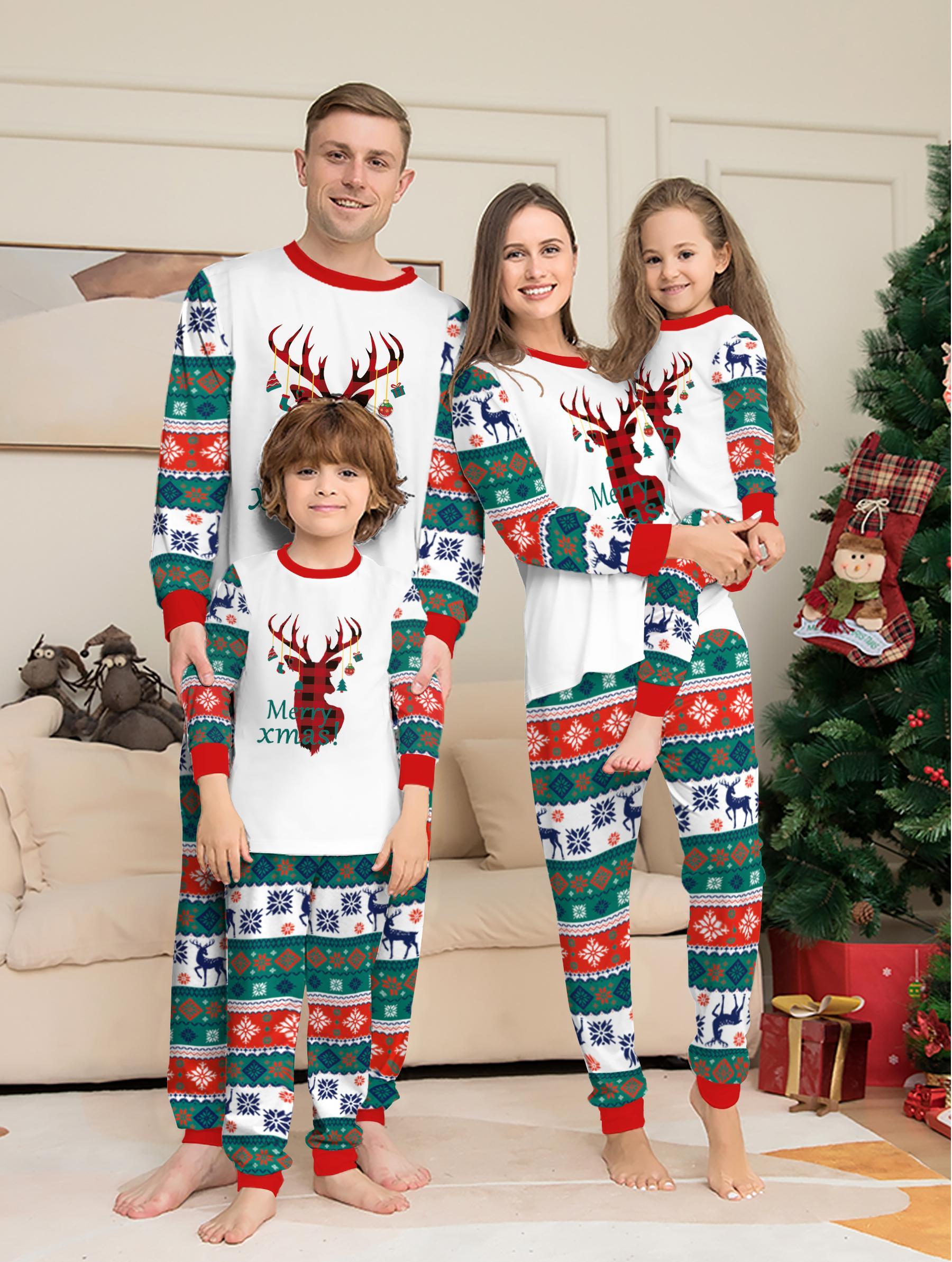 Family Christmas Pajamas Set for Family of 4, 2-Piece Outfit, Christmas Hat Letter Print Soft Knit Loungewear, Breathable Skin-Friendly Sleep Set, Ideal for Christmas Family Photos, Holiday Family Party Outfits, Festive Christmas Gift Family Loungewear