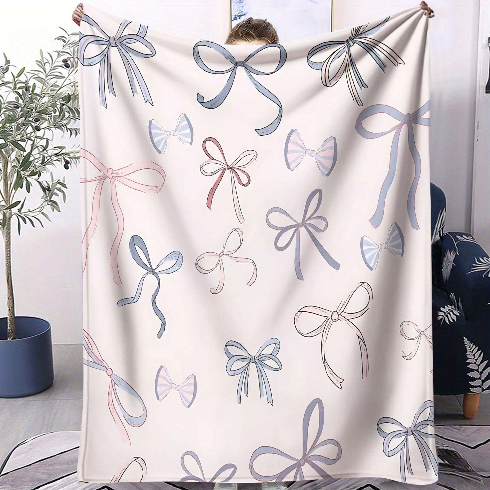 1-Piece Set of Light Blue Striped Cartoon Bow-Printed Blanket, All-Season Flannel Blanket, Available in Multiple Sizes, Soft and Breathable, Perfect for Sofas, Beds, and Office Naps