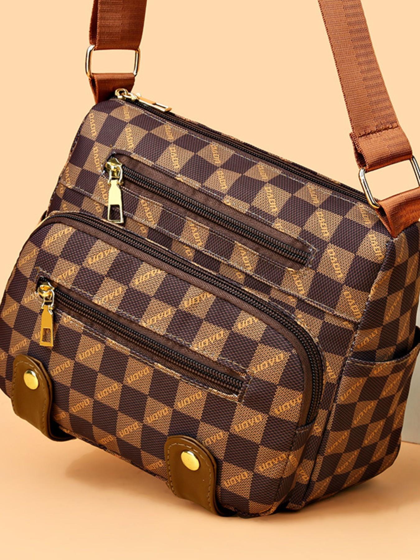 Women's Fashion Crossbody Bag, Large Capacity, Trendy Square Backpack, High Aesthetic Value, Unique Strap Design, Latest Style