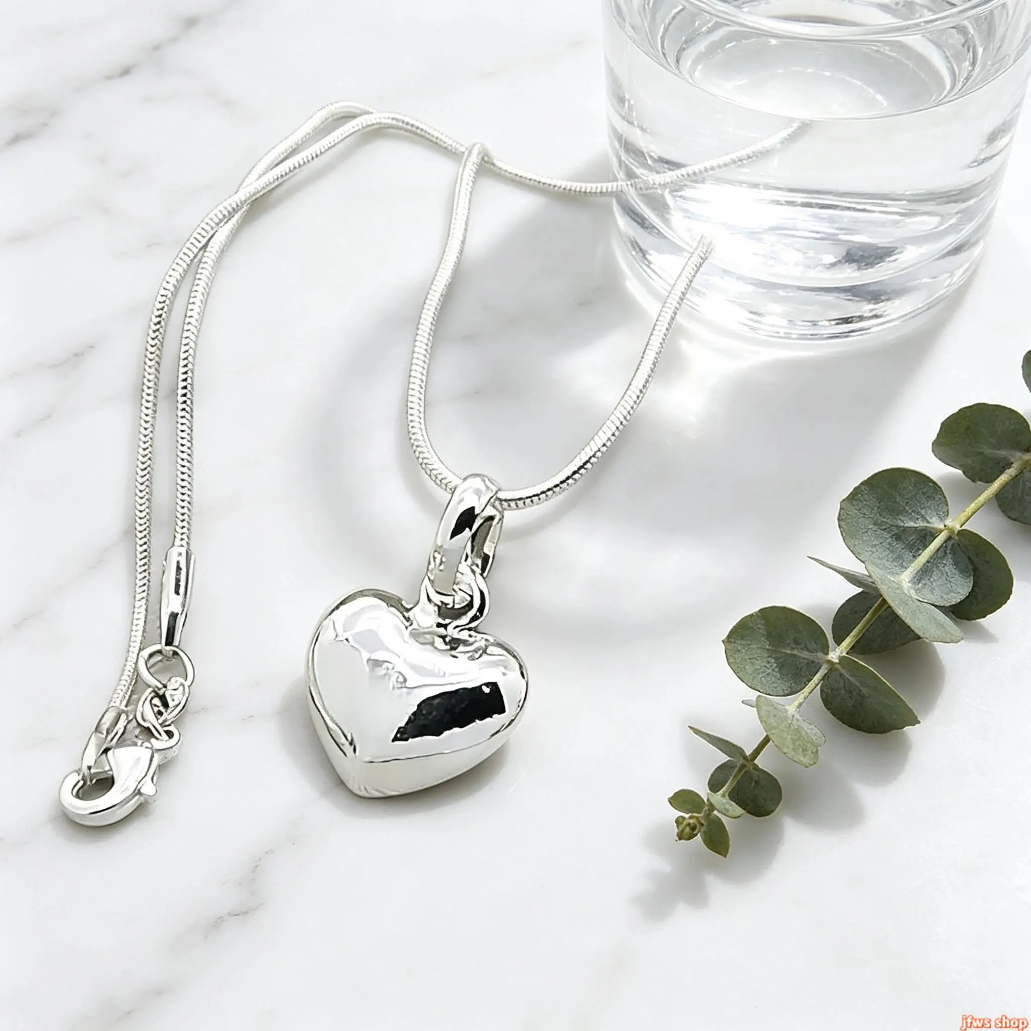 S925 Sterling Silver Heart‑Shaped Necklace For Women Elegant Fine Jewelry With Smooth Snake Bone Chain Delicate Pendant For Daily Wear And Wedding Gift‑Giving Occasions tiktokshopbacktoschool