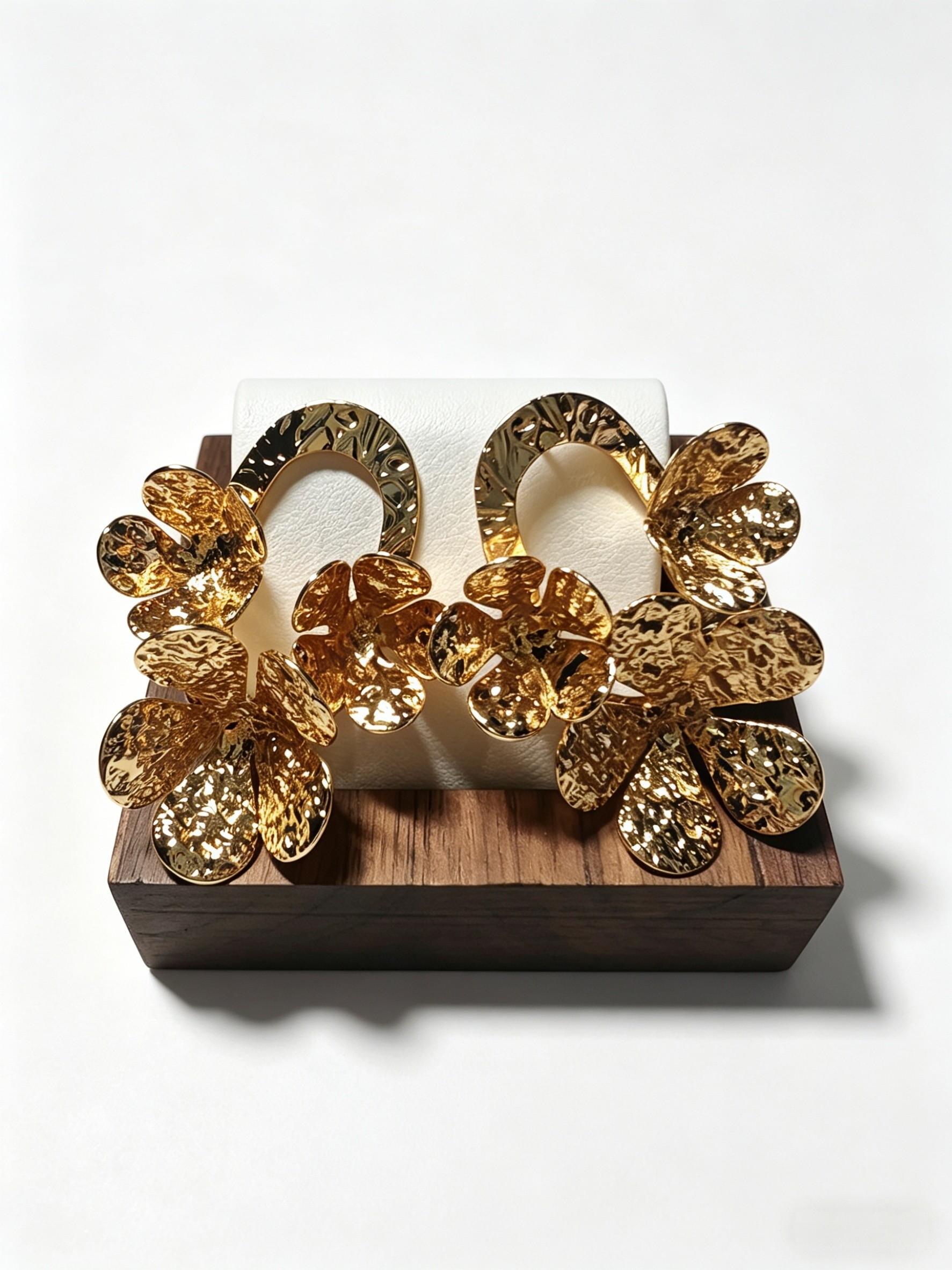 2 Pairs Luxury Gold Earrings Set • Sweet Cool Vintage Floral & Smooth Double Heart • Spring & Party Premium Jewelry • Versatile Lightweight Trendy Earrings • Gift for Girlfriend Bestie & Mother's Day