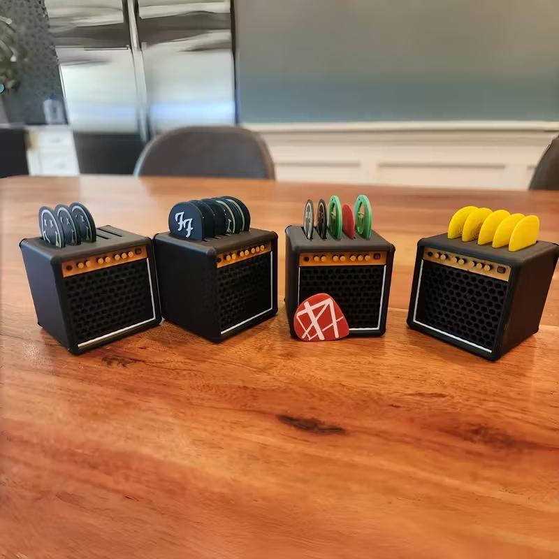 Guitar Pick Storage Box with Pickup Design, Non-Slip Base, Portable Guitar Pick Case, Ideal Gift for Musicians, Durable Construction