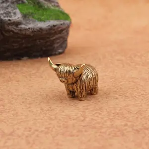 Mini Bull Figurine | Brass Animal Decor, Cow Ornament, Metal Ornament, Vintage Home Decor for Kitchen, Living Room, Bedroom | Ideal for Christmas, Easter