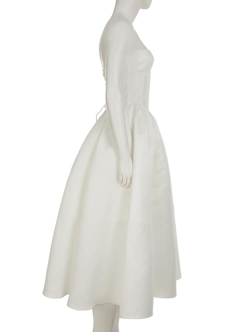 Women's elegant white slim-fit strapless floor-length dress with simple chest-shaped back strap design for evening gowns, suitable for wedding parties, clubs, formal wear, Classy Dresses