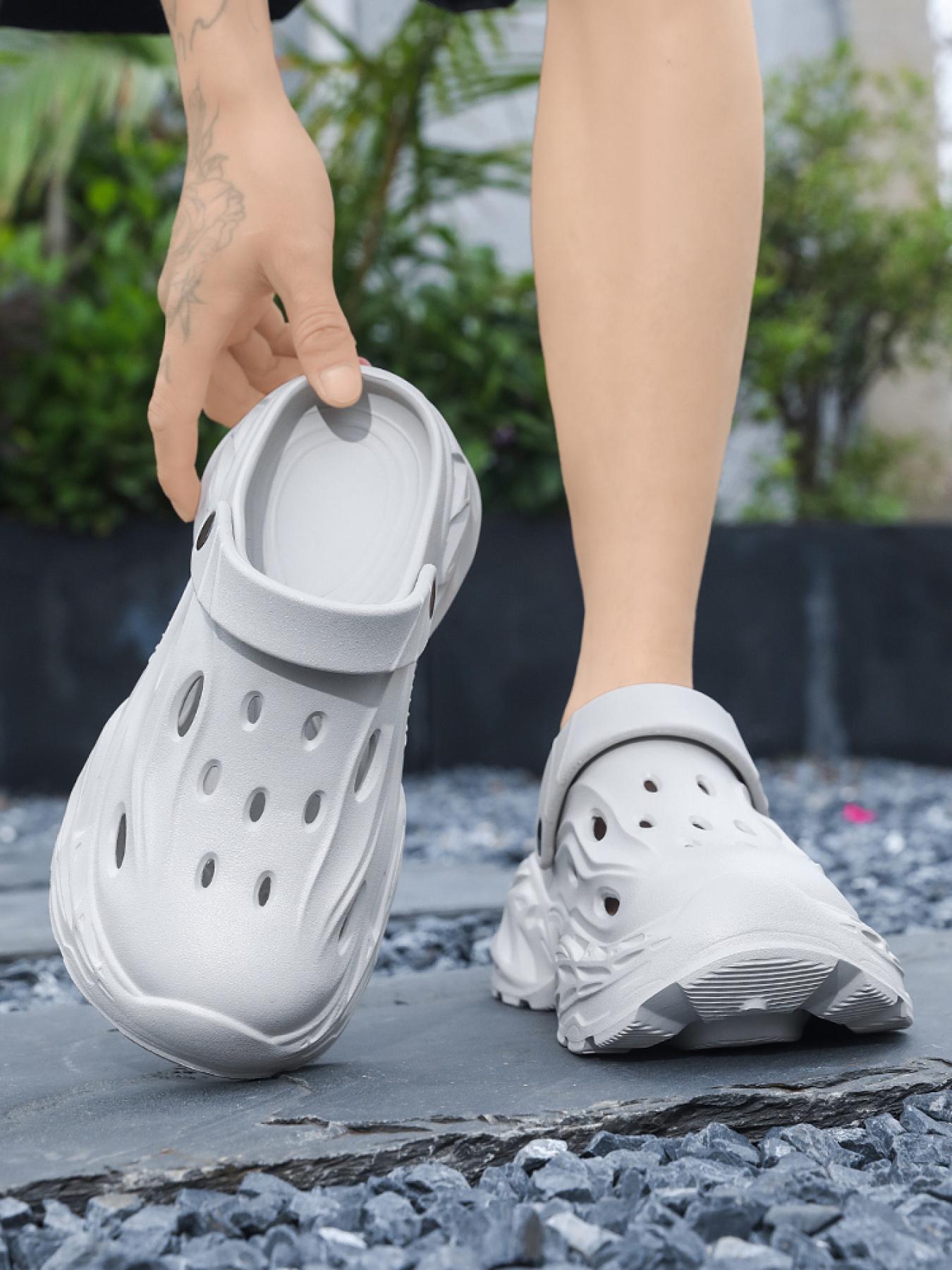 Women's Soft Clogs: Height-Increasing Thick Sole + One-Piece Molding, Home/Outdoor Dual-Use Shoes