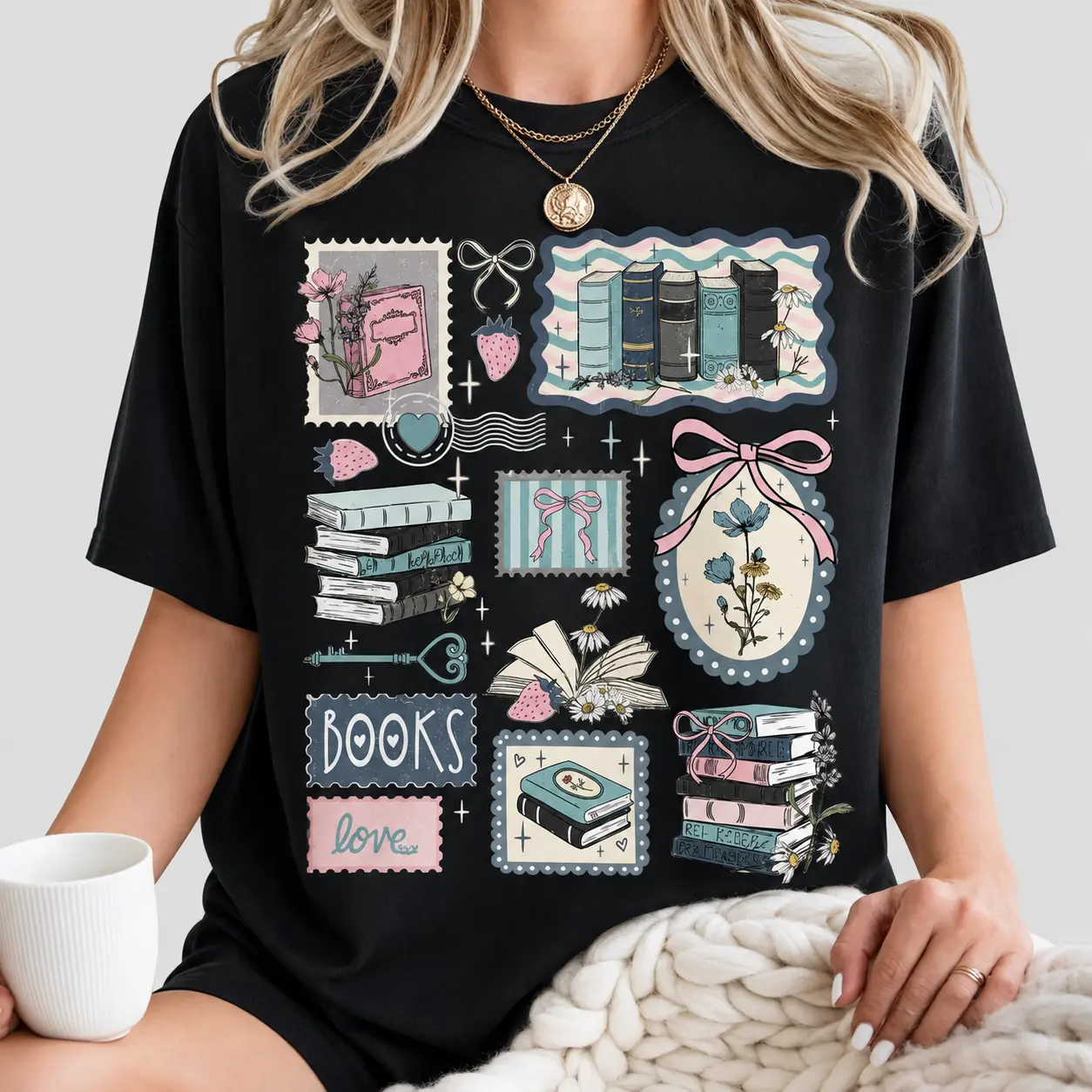 Retro Bookish Collage Graphic T-Shirt Coquette Bow Book Stamp Scrapbook Cottagecore Book Lover Librarian Vintage Casual Oversized Top vintage t shirt women graphic t oversized tshirt women