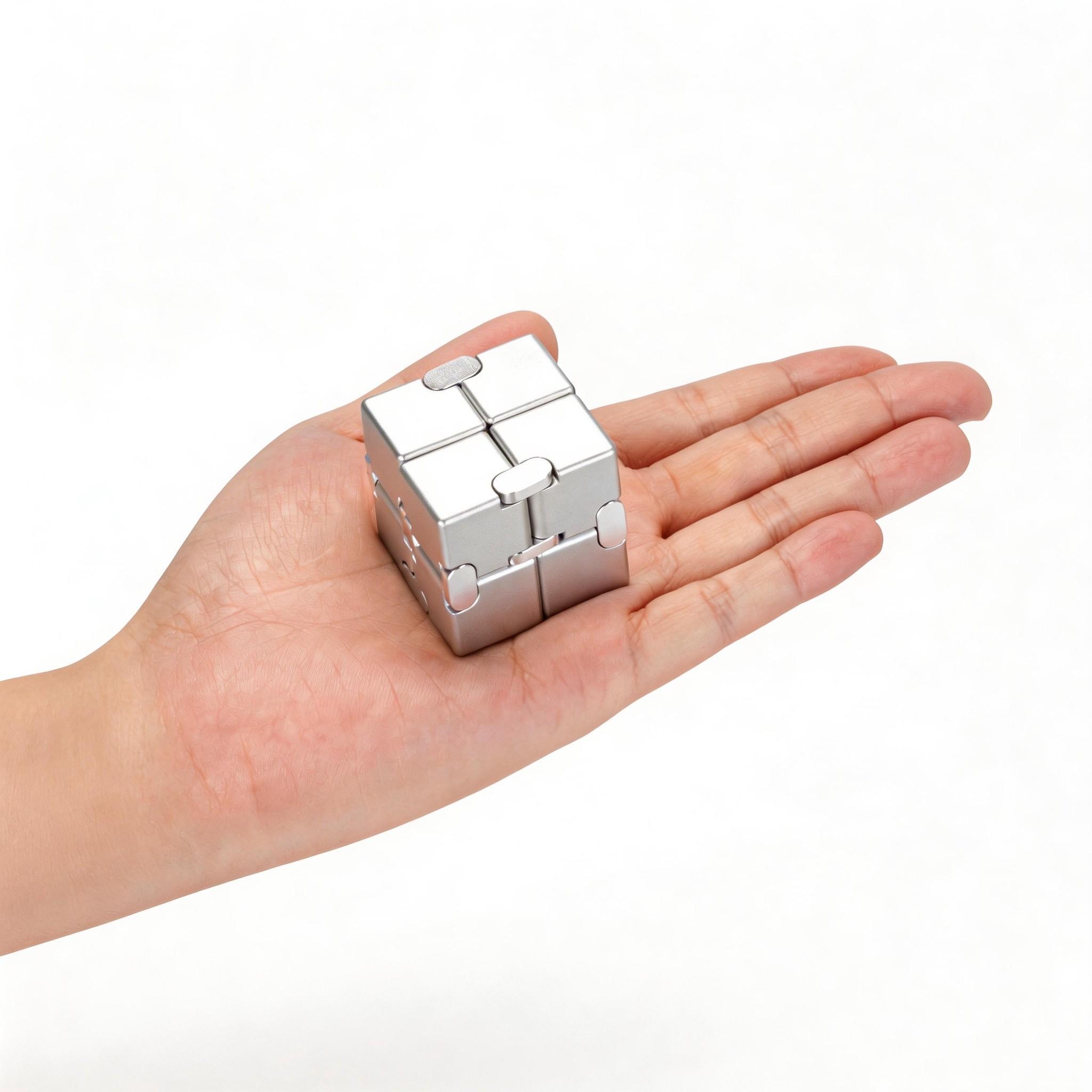 Aluminum Alloy Stress Relief Cube, Anti-Scratch Smooth Rotation, Unisex Finger Pressure Relief Toy, Office Desk Decor, Ideal Gift