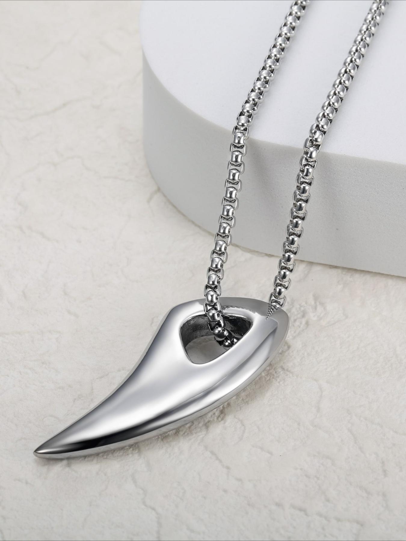 European and American Wolf Tooth Pendant Necklace, Simple and Trendy Stainless Steel Accessories, Versatile for Daily Use