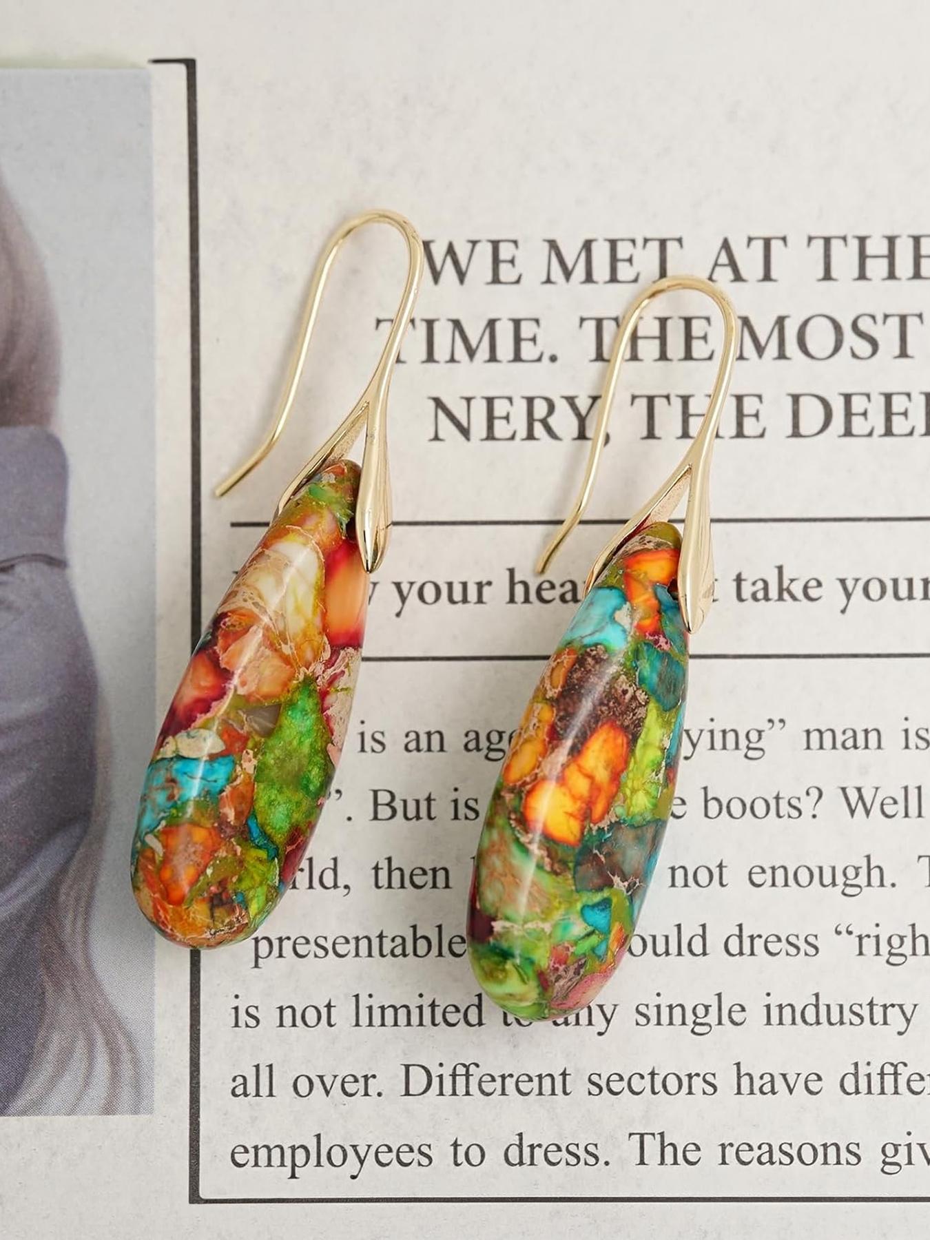 Natural Healing Stone Fish Pendant Earrings, Boho Ditsy Floral Jewelry Set, Copper Plated, Hypoallergenic, Ideal Gift for Couples