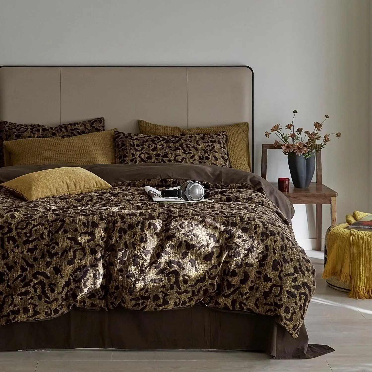03 - Brown Leopard Print