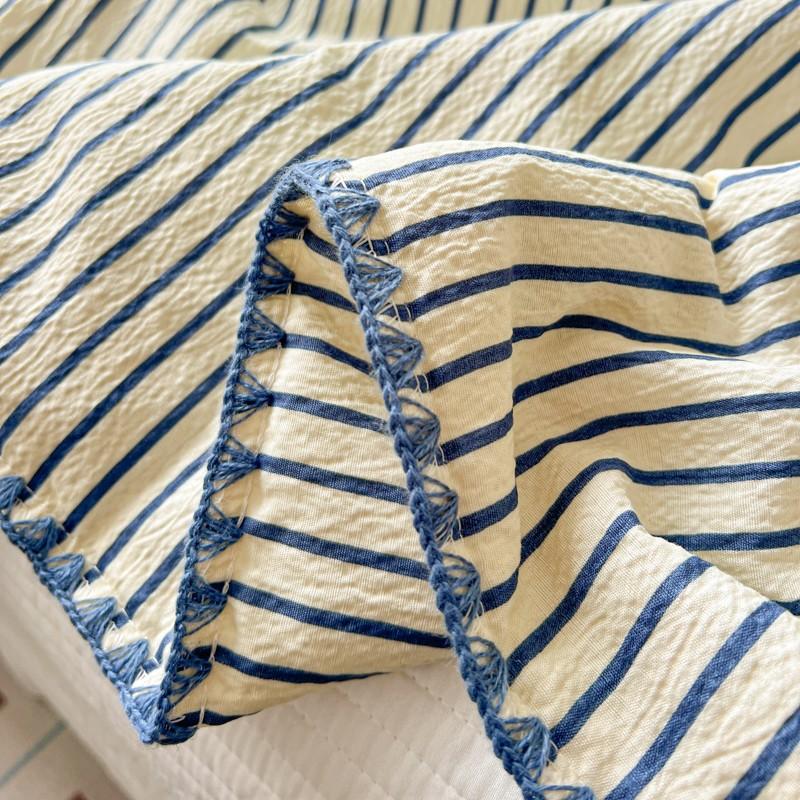 1pcs Summer Quilt, All Season Bedding, Soft Striped Cooling Blanket, Multiple Colors and Sizes, 150x200/200x230, Bedroom Office Living Room, Machine Washable Quilt