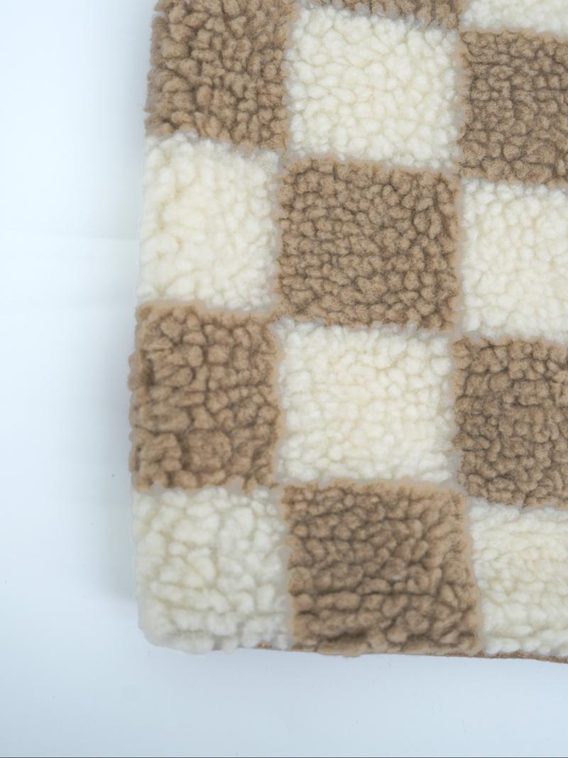 Ins style checkerboard plush vest women's autumn and winter outerwear short style shoulder retro square grid loose vest jacket top