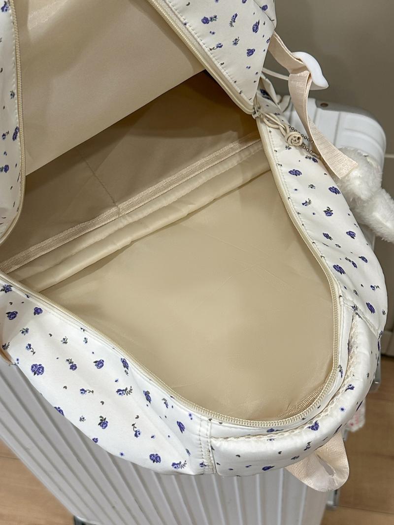 1pc  Women's backpack with large capacity, zipper closure, and free pendant. Fashionable, versatile, cute, and trendy. Suitable for students going to school, campus, commuting, and traveling. Women's backpack School Backpacks