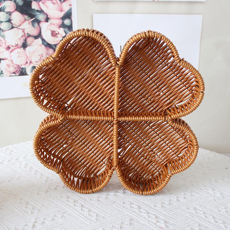 1pc of a Reinforced Lucky Four-Leaf Clover Segmented Handmade Woven Tray, Made of Lightweight Luxury Imitation Rattan PP Material, Suitable for Item Storage Basket/Tray, Elegant Home Decor Display Rack. Ideal for Living Rooms, Camping, Shelf Baskets