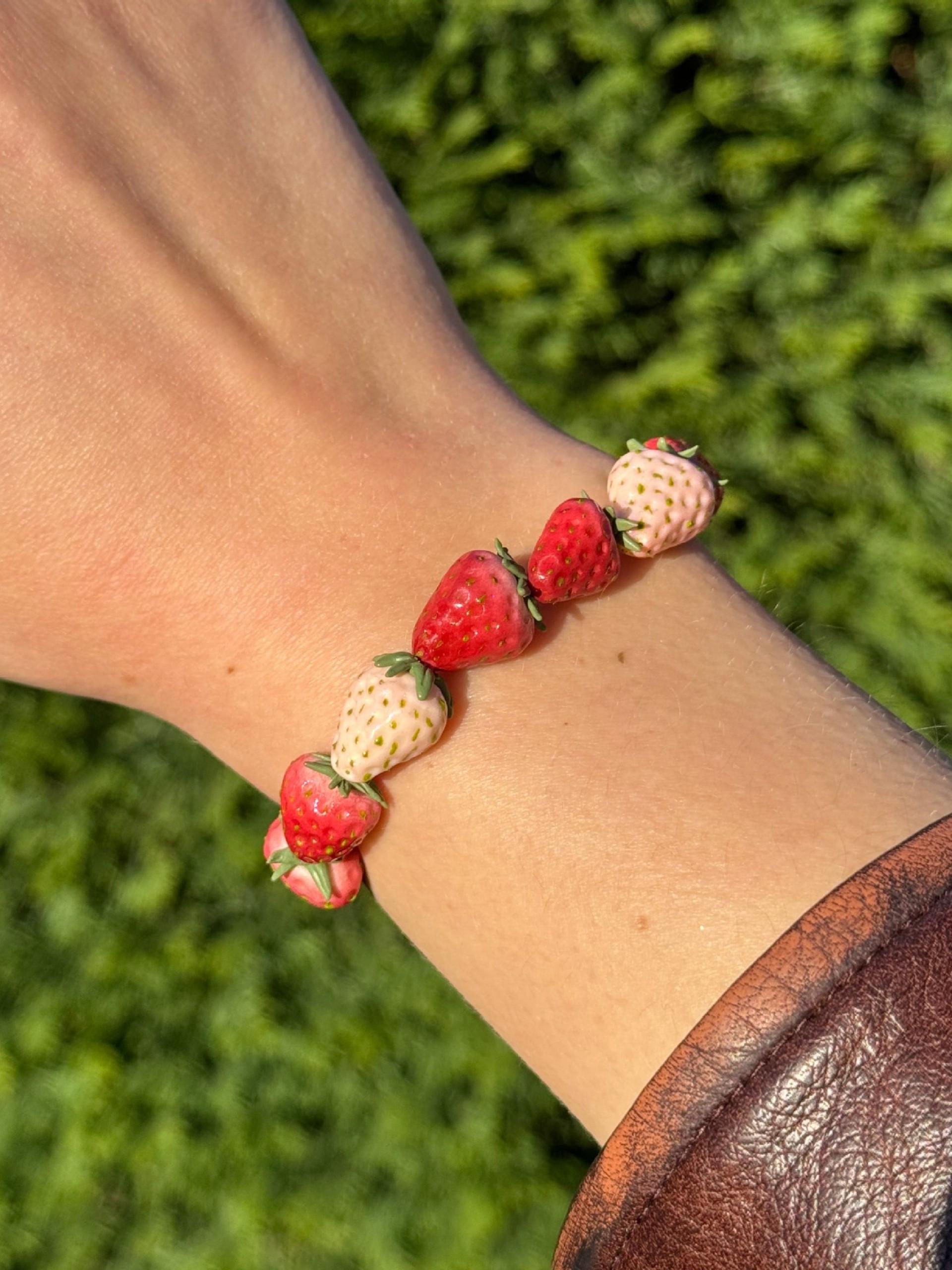 1pc Colorful Fruit Beaded Bracelet for Women, Handmade Mini Fruit Charm Bracelet, Lemon Cherry Acrylic Beads, Dopamine, Casual Trendy Jewelry, Summer Beach Vacation Bracelet, Y2K Kawaii Accessory, Adjustable Gift for Girls
