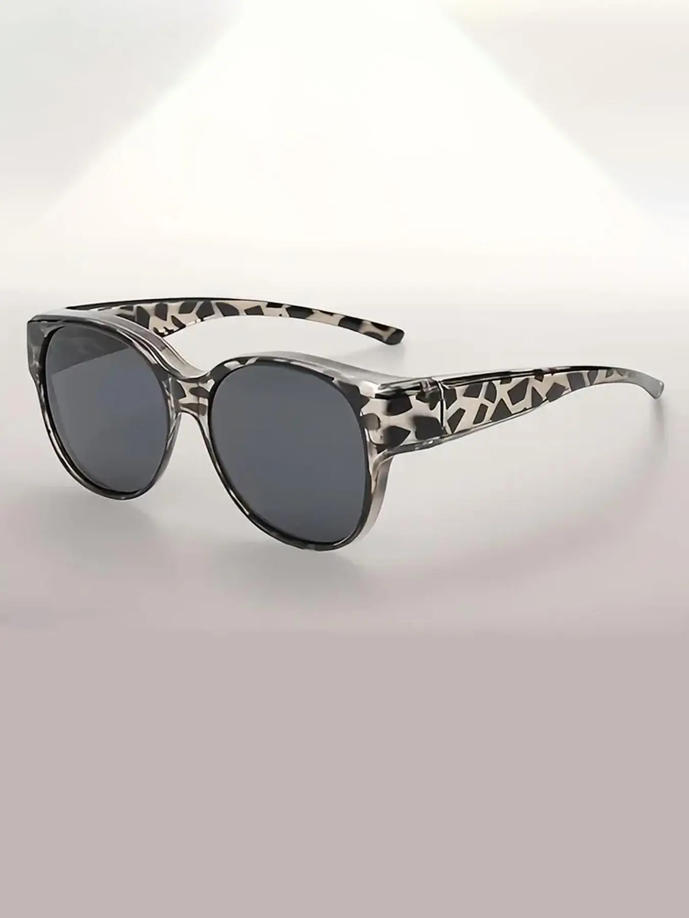 Women's Fashionable All-Match Tinted Lens Sunglasses, Trendy Casual Full Rim Sunglasses for Everyday Use, Fashion Accessories for Outdoor Activities, Modern Frames Sunglasses