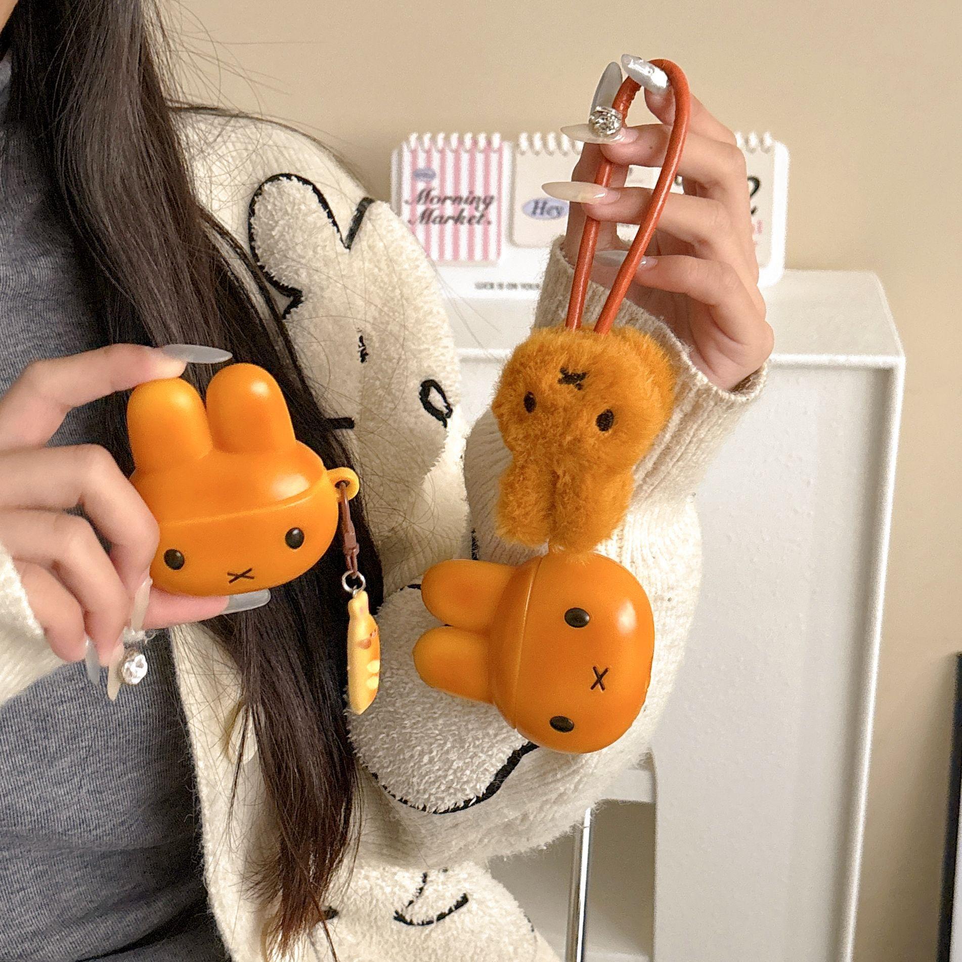 1 piece of bread rabbit earphone case,Cute wireless Bluetooth earphone case, drop resistant, durable and stylish accessory, suitable for AirPods pro3/1/2/3/4/pro/pro2(Different models may have different shapes)