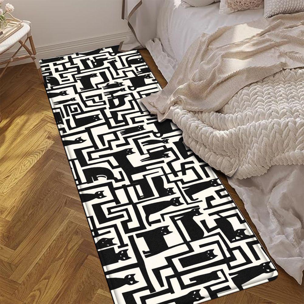 1PC， Black and White Geometric Maze Pattern strip rugs, home décor, bathroom mats, entryway mats, bathroom non-slip mats, indoor entrance rugs, bedroom bedside mats, kitchen mats, hallway rugs, flannel sponge rugs, hallway runner rugs