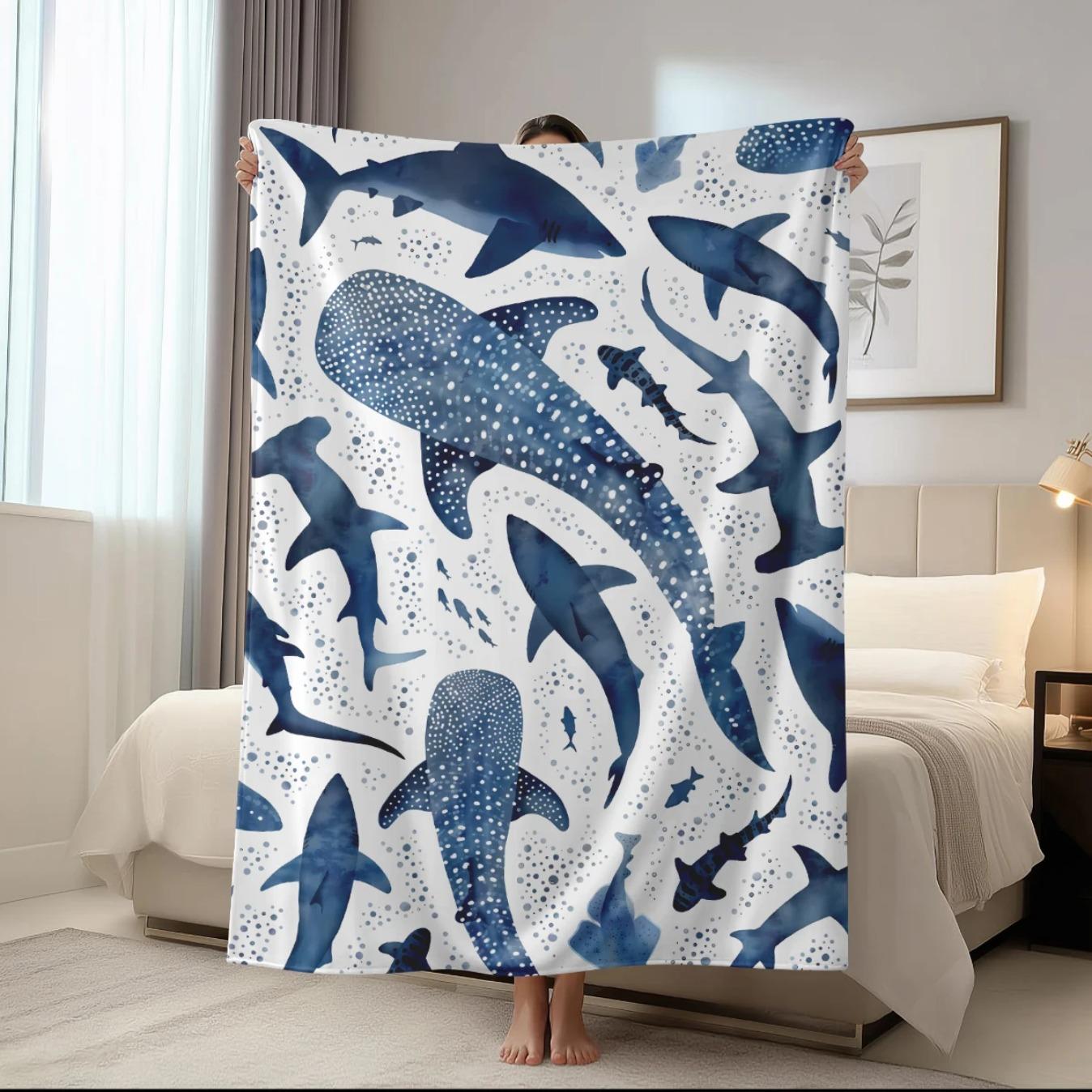 Shark Print Blanket Soft Cozy Throw Blanket for Sofa Bed Couch Car Office Camping Warm Plush Nap Blanket Cute Ocean Gift for Kids Adults