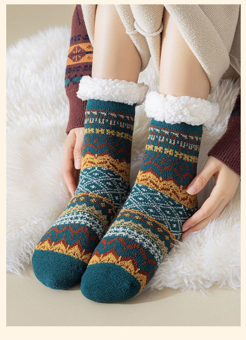 Women's Extra Thick Polyester Fiber Sherpa Fleece-Lined Floor Socks - Vintage Knit Geometric Fair Isle Thermal Non-Slip Cold-Resistant Retro Multi-Color Winter Household Foot Warmer Gift