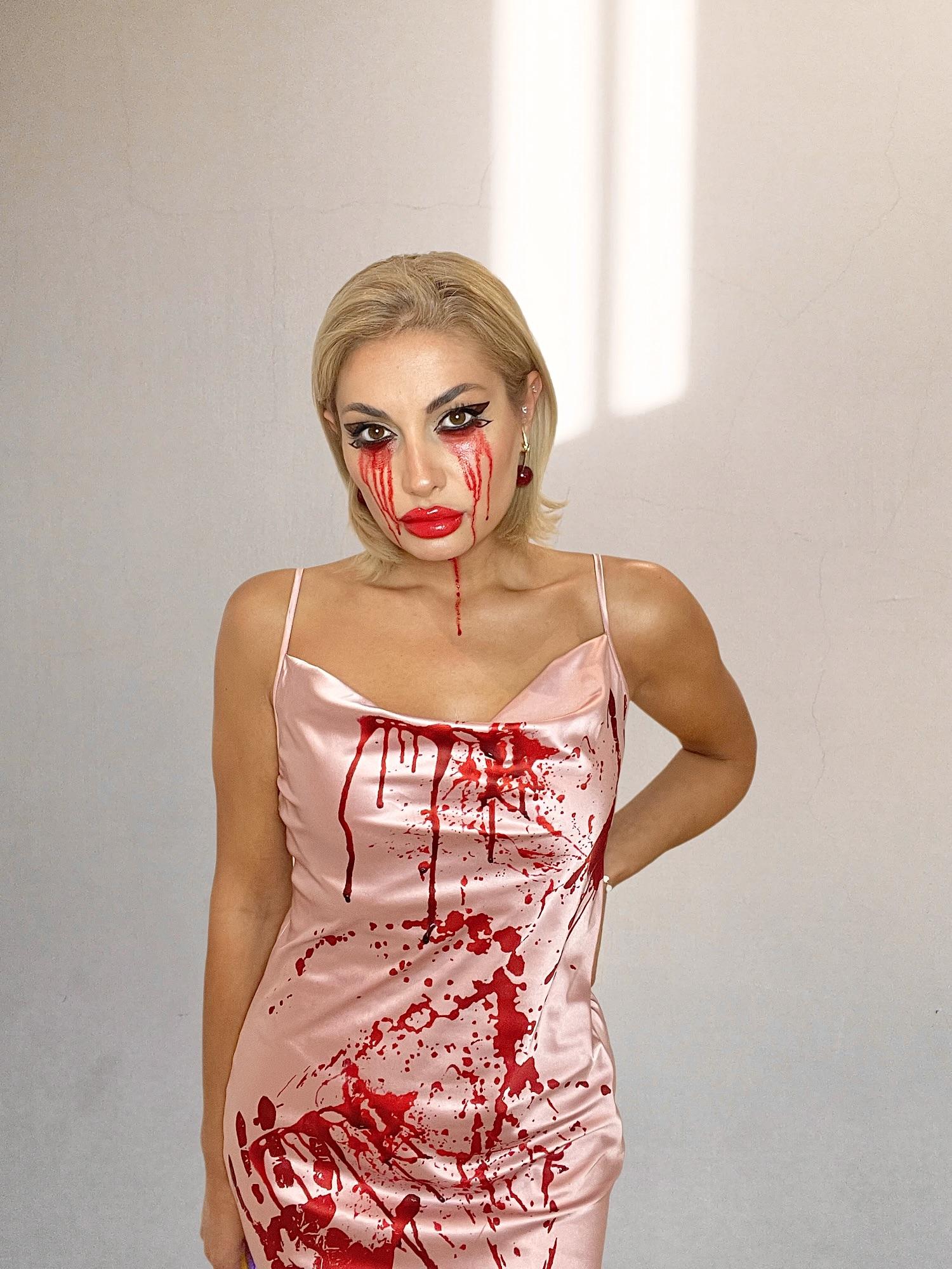 PINK 1930S CARRIE HALLOWEEN BLOOD FISHTAIL DRESS Formal Fit Polyester Women Medium Print Fit Womenswear