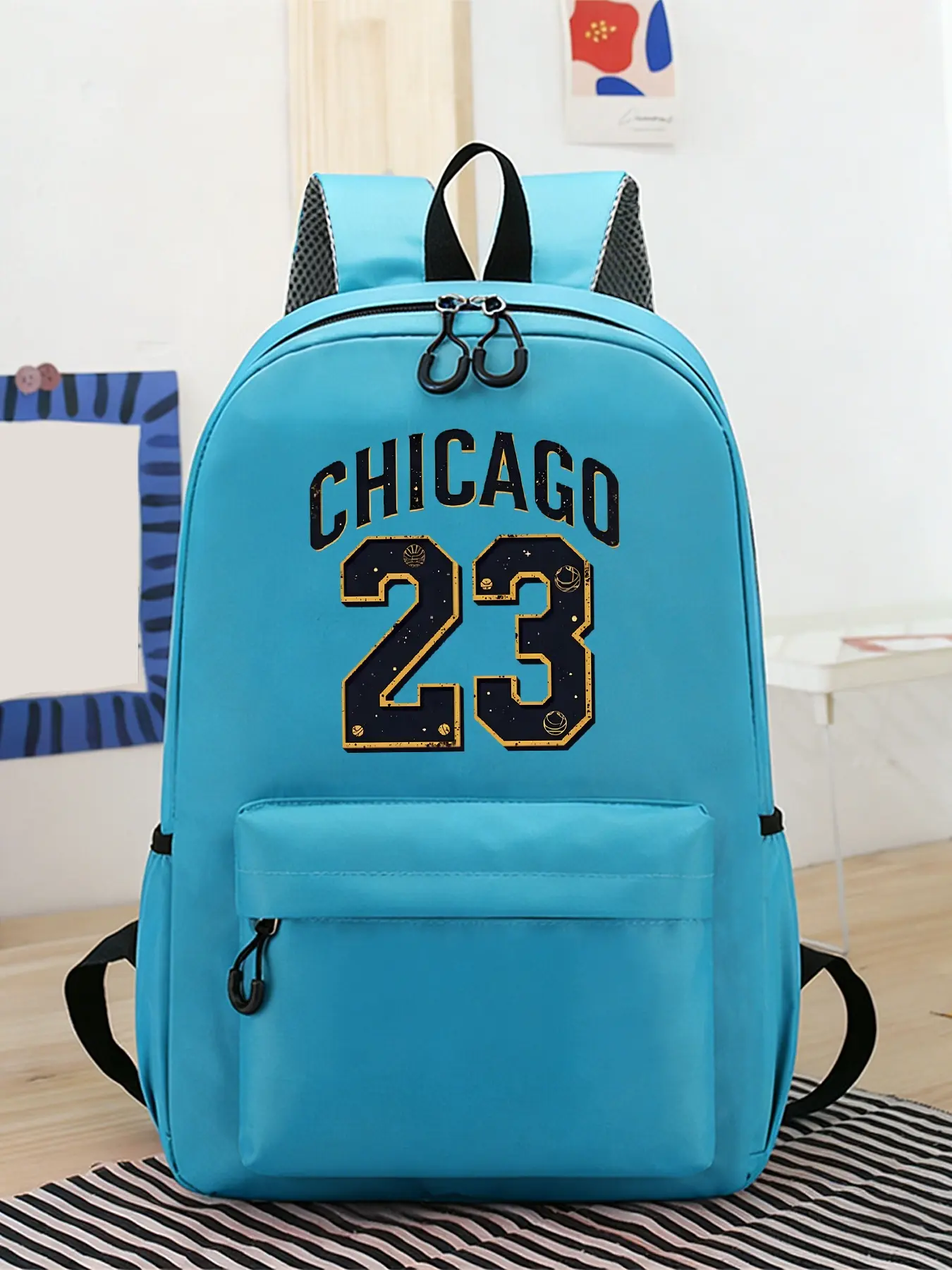 Number 23 Pattern Fashion Backpacks, Casual Backpacks, Travel Backpacks, Adjustable Shoulder Straps, Zipper Closure, Separate Small Compartments, Side Pockets, Suitable for Study or Daily Commuting, An Ideal Gift.