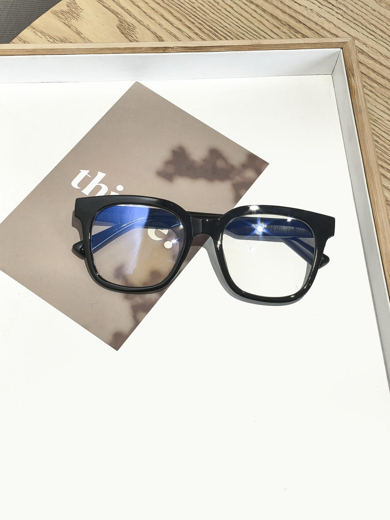 Women's Silver Color Square Frame Plain Glasses, Ultra-Light Plain Eyeglasses, Tiktok Bestseller Student Affordable Glasses, Unisex Non- Prescription