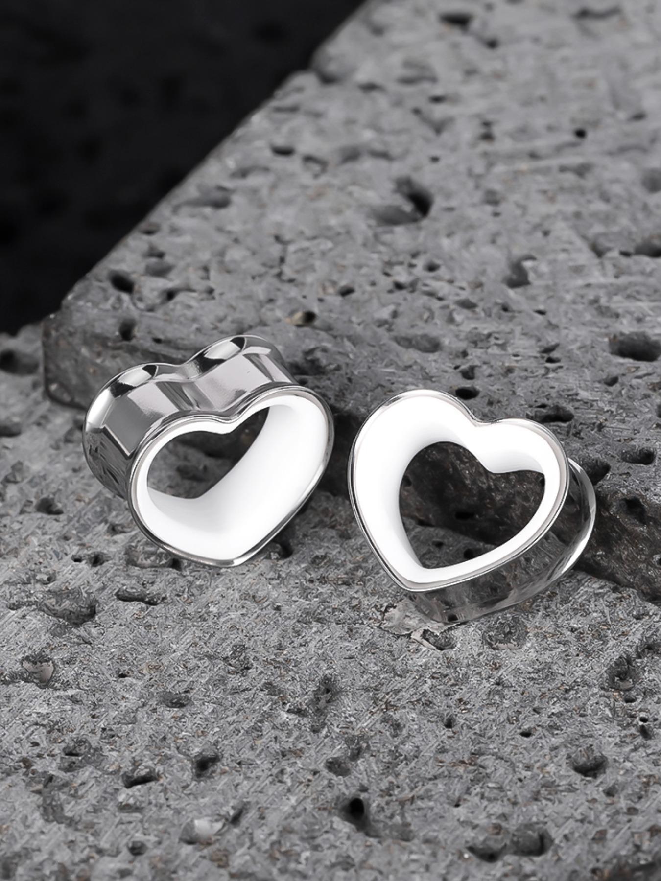 Vanku 2pcs 316L Surgical Steel Heart Shaped Ear Gauges, Hypoallergenic Double Flare Plugs, Y2K Body Piercing Jewelry for Stretched Ears