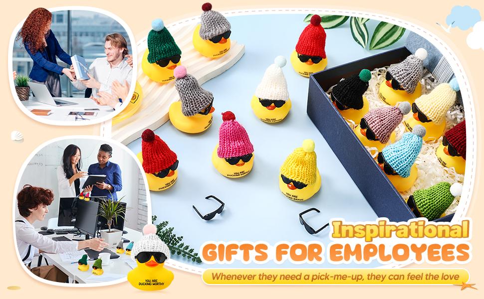 12/24 Sets Mini Rubber Ducks Pocket Hug with Inspirational Cards Employee Appreciation Gift Bulk Thank You Gifts for Coworkers Labor Day Cheer Up Gifts Birthday Gift