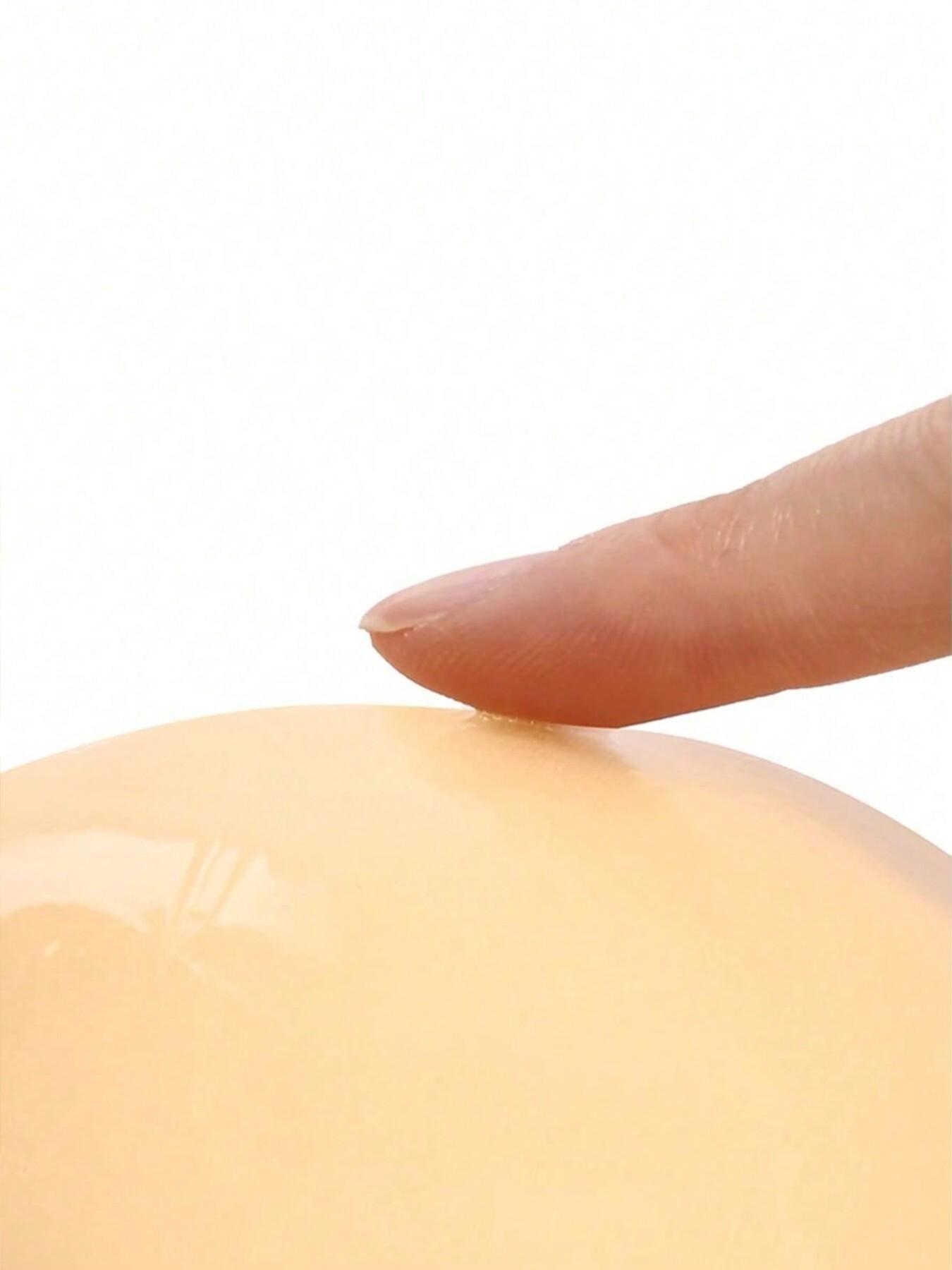 Women's triangular double-sided bra pad inserts, thick nipple covers, invisible and stay in place, double-sided adhesive nipple pads, double-sided self-adhesive, super strong stickiness, makes small breasts look bigger, gathers, prevents nipple show-throu