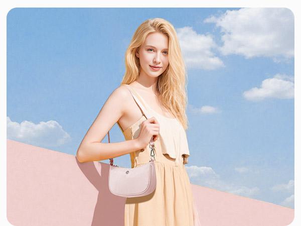 MEXS Shoulder Bag for Women 1.5L Handbags with Adjustable Strap Underarm Purse Mini Clutch Purses Trendy Crescent Bags