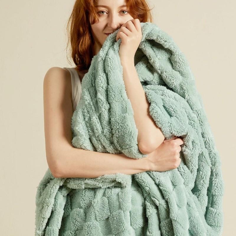 Checkered Flannel Blanket for Bed, Super Soft Cozy Blanket for Home Decor, Perfect Cozy Gifts for Women Men Gifts, All Season Bed Blanket