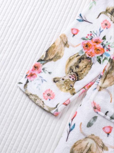 Women's Winter Plush Flannel Pajama Set, Soft Cow Head Print Sleepwear, Long Sleeve V Neck Nightgown with Pockets, Casual Home Wear