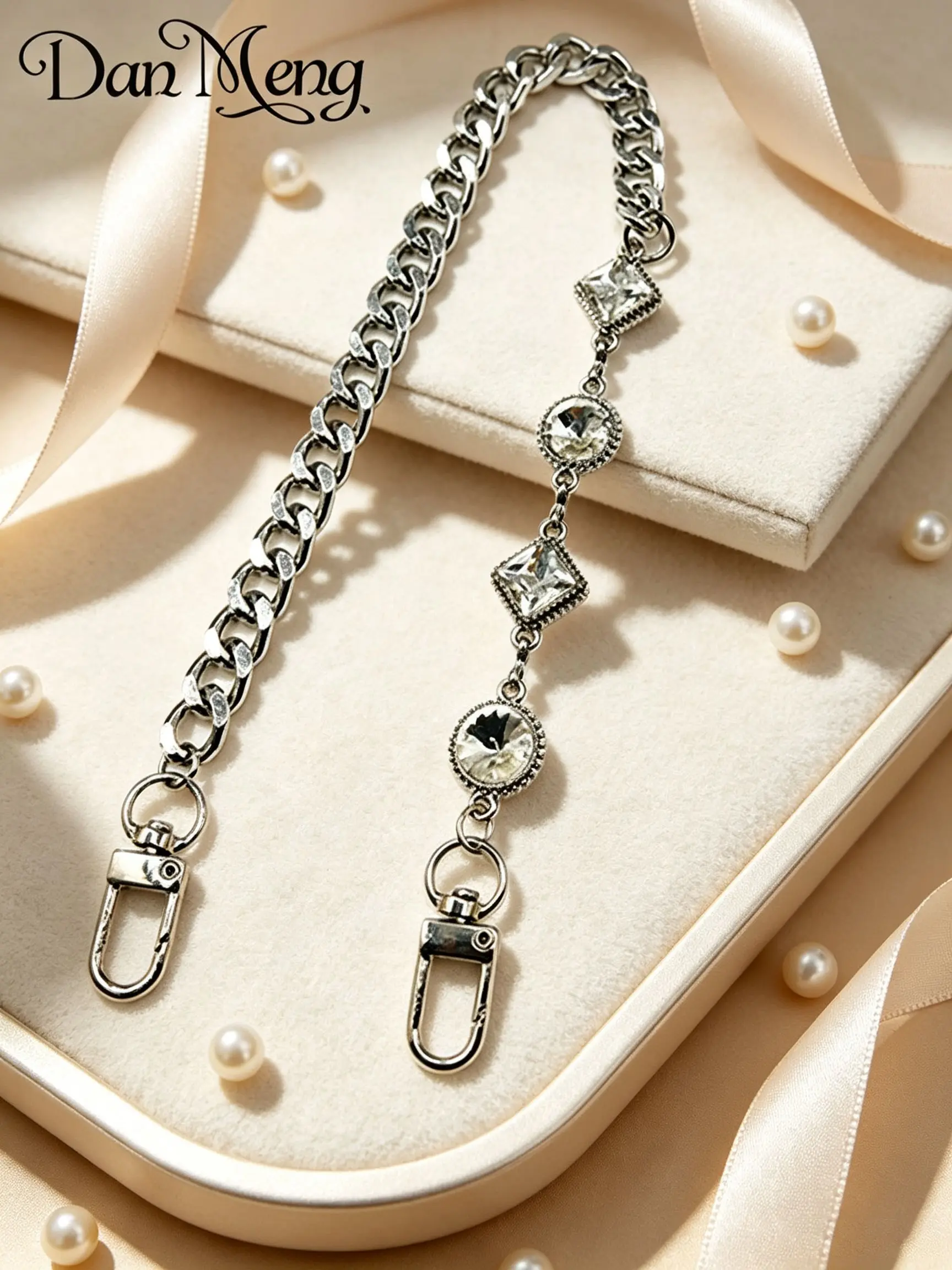 Elegant Cuban Chain Bag Strap with Rhinestones, Versatile Women's Handbag Accessory, Stylish Shoulder Strap for All Occasions, Embellished Straps