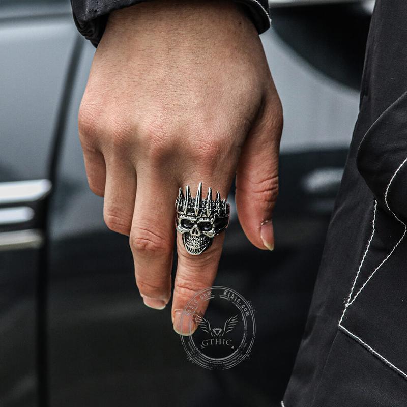 GTHIC Unisex Nobility King Crown Stainless Steel Skull Ring Gothic Jewelry Punk Accessories Gift
