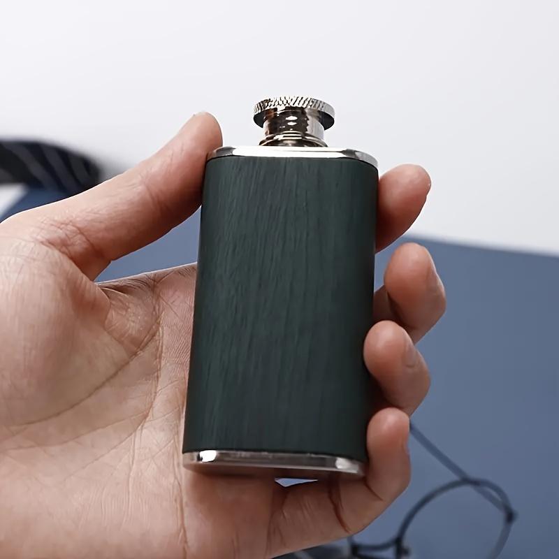 Multi-Style High-End Stainless Steel Flask Set - Portable Leak-Proof Whiskey Rum Vodka Hip Flask with Gift Box, Drinkware, Great Gift for Friends Elders Holidays, Perfect for St. Patrick's Day Easter Valentine's Day Eid Celebrations.