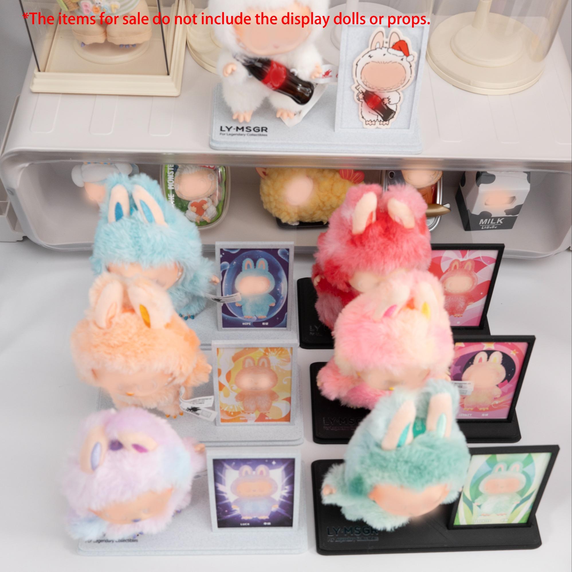 Plush Pendant Display & Storage Stand - Desktop Showcase Base for Collectible Cards and Decor​