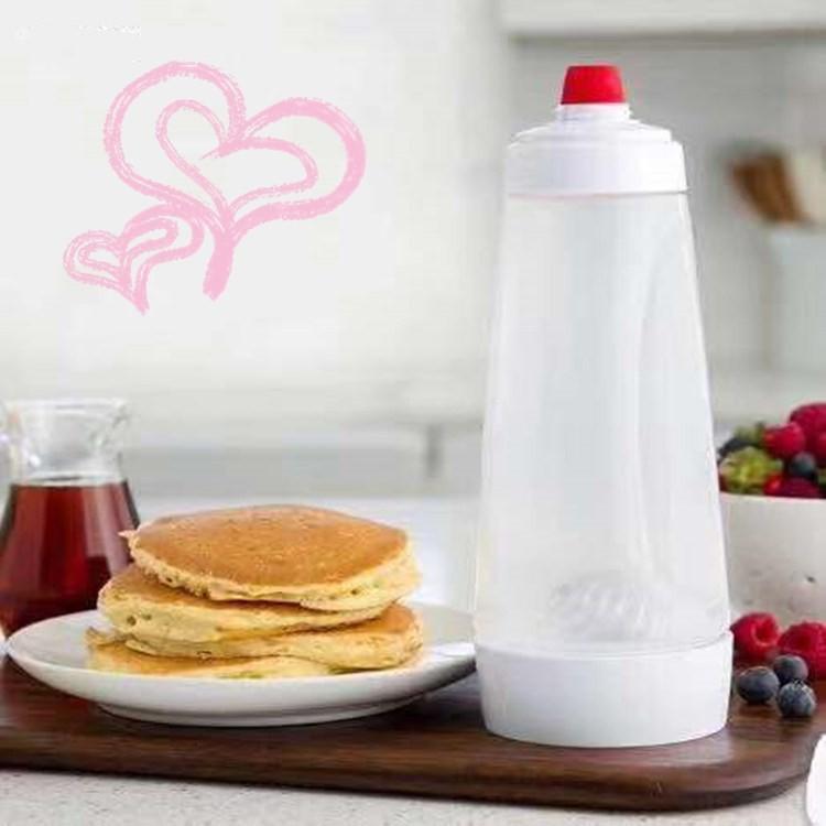 Hand-cranked waffle batter mixing bottle dispenser, cream mixing and dispensing pot with scale
