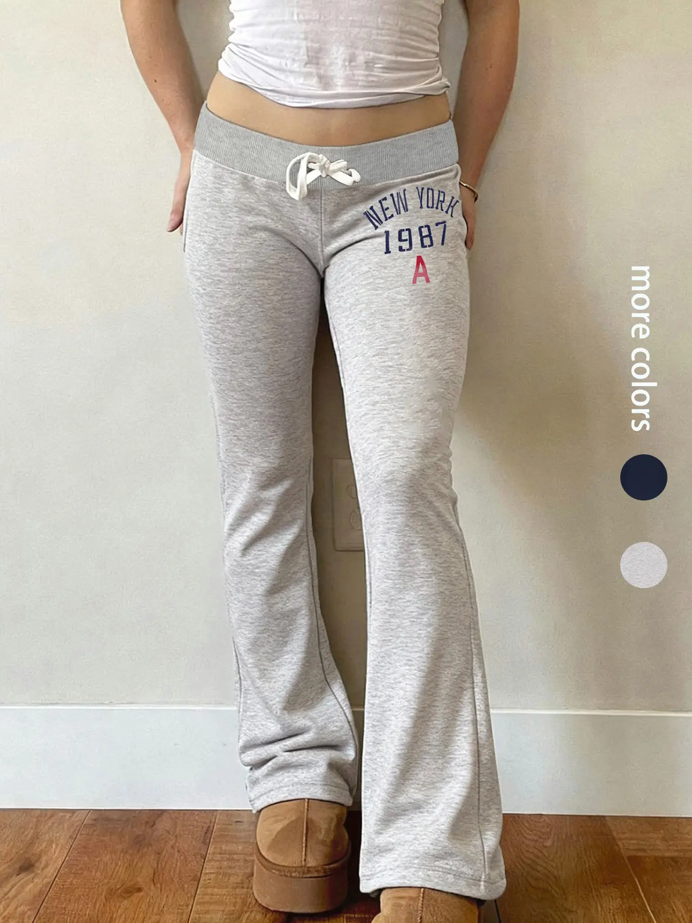 Vintage American Style Letter Printed Flare Sweatpants Women, Casual Streetwear Pants, Low Waist Slim Fit Adjustable Drawstring Casual Everyday Flared Trousers for All Seasons, Street Fashion Must-Have