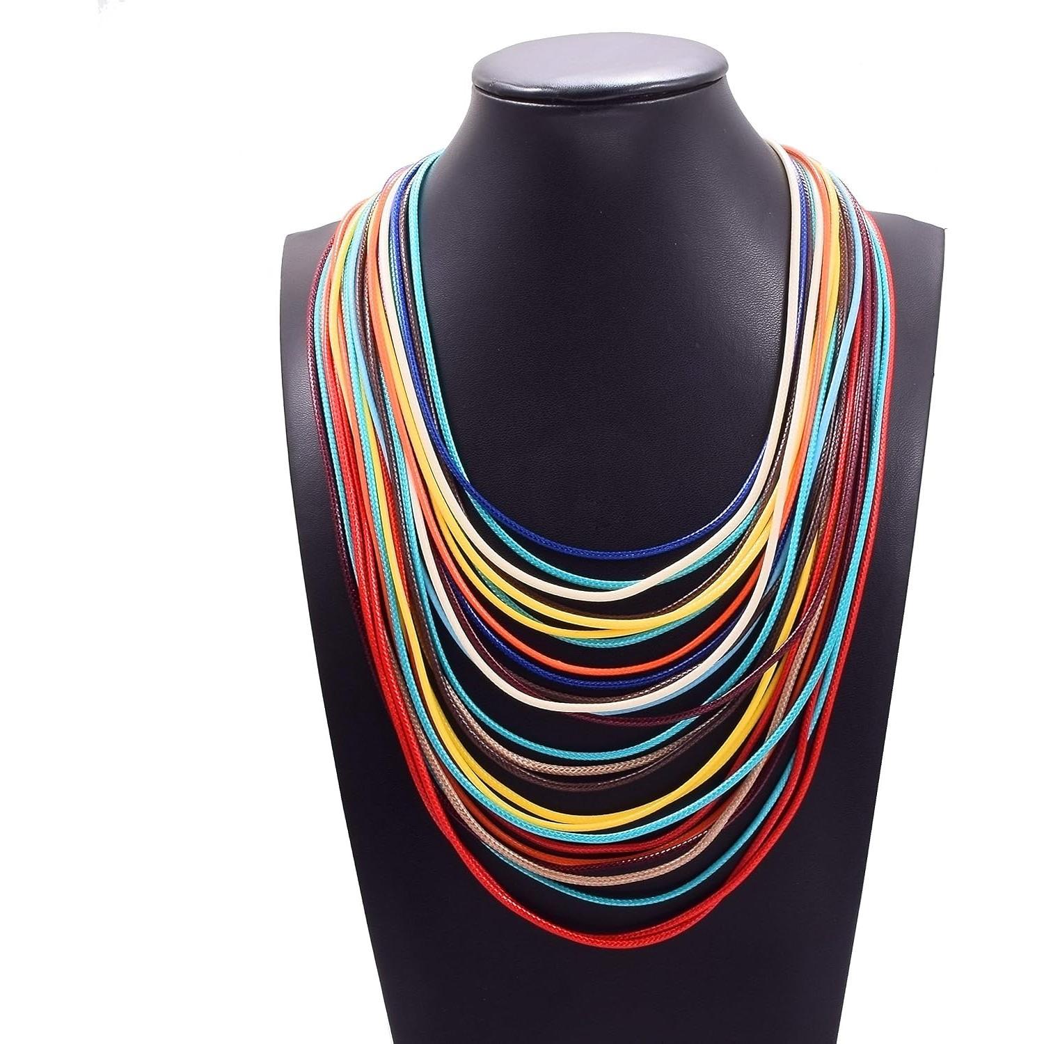 Women's Multi-Layer Chunky Synthetic Bib Choker Necklace, Modern Statement Piece with Clasp Closure for Daily Wear & Parties, Female, Wax Lines, Chunky Bib
