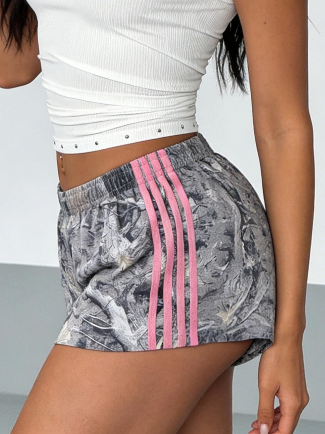 Women's Quick-Dry Breathable Camouflage Gym Shorts, Summer Retro Casual Loose-Fit Striped Pants, Elastic Waist Wide Leg Shorties
