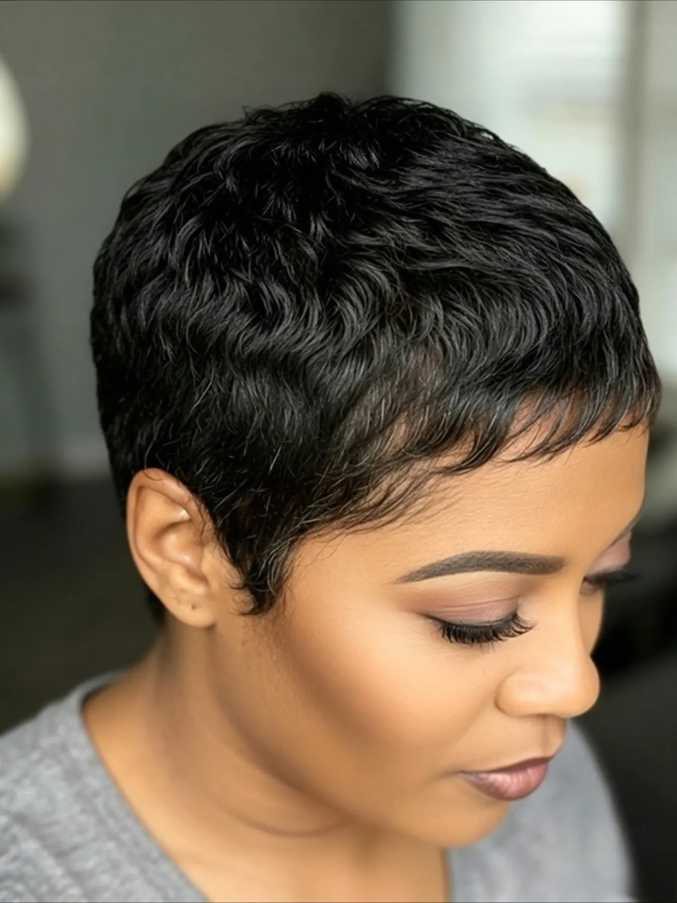 Curly Wave Pixie Cut Human Hair Wig for Women Full Machine Made Wig Daily Party Use Wig 150% Density 6 Inch
