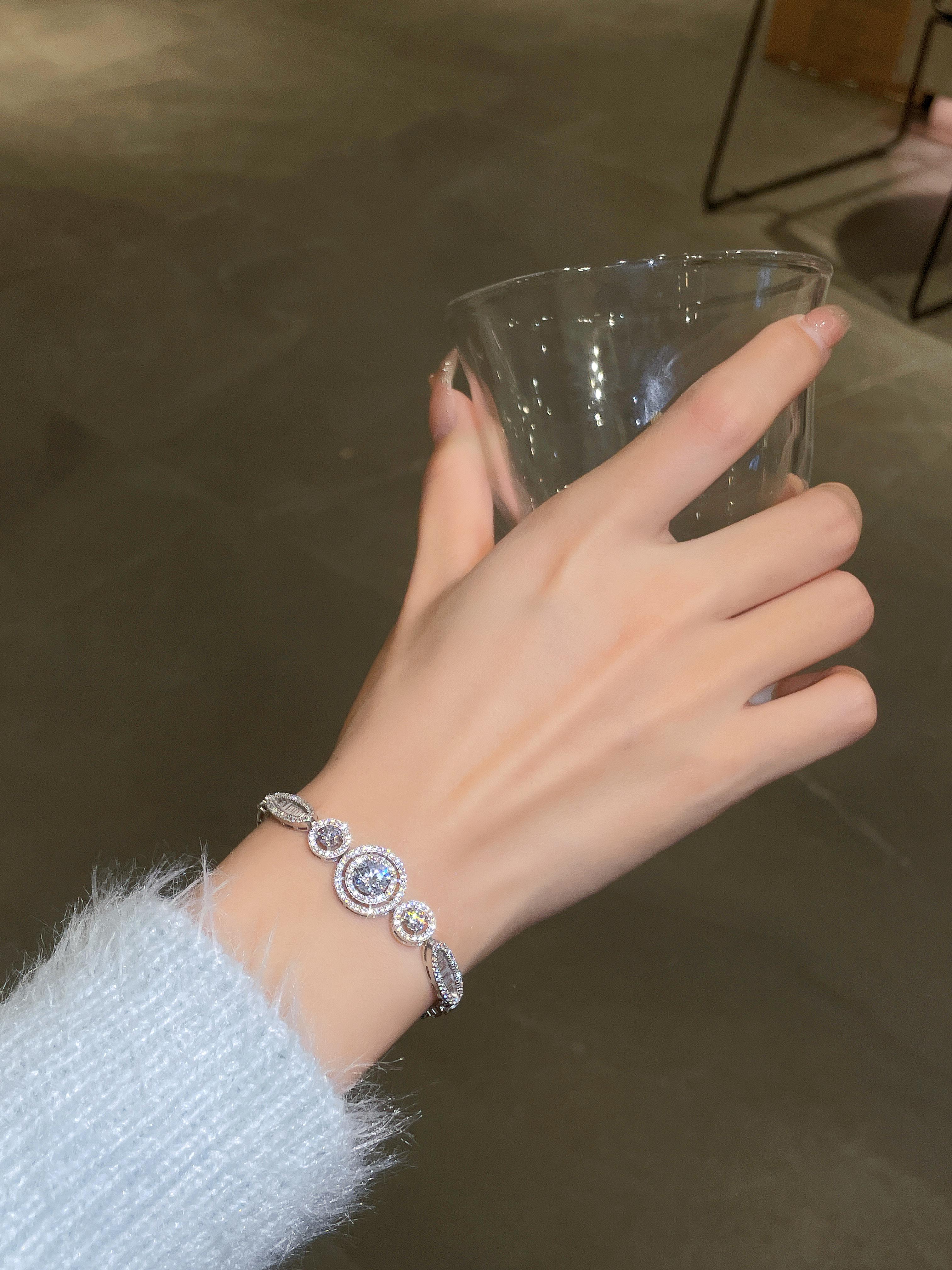 【#157 Valentine's Day Special】Always Brilliant 1.6Carat Synthetic Moissanite Bracelet in 925 Sterling Silver