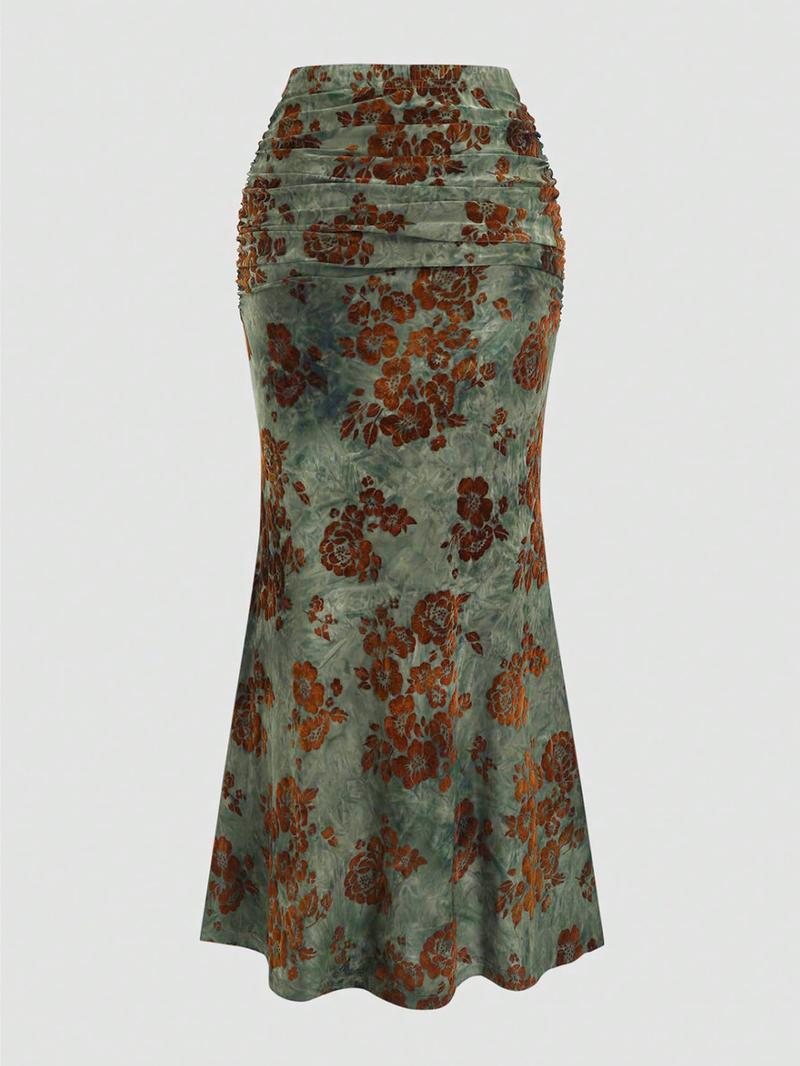 Women's Floral Deep V Neck Crop Top & Fish Tail Skirt Set, Sexy Two-Piece, Back-To-School Fashion, All-Over Print Design