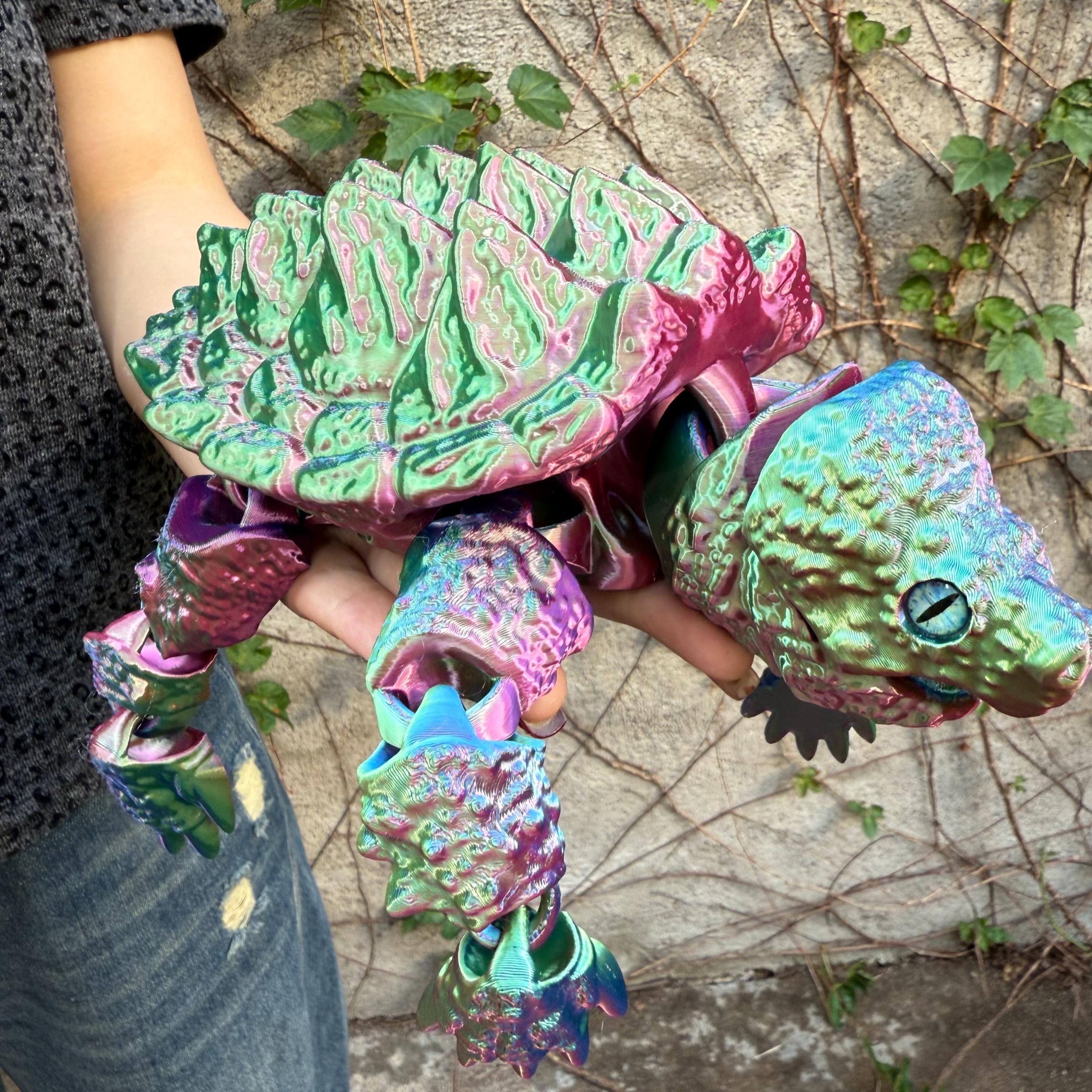 3D Printed Crocodile Statue Decoration, Two Sizes Available, Unique Home Decor, Christmas Gift, Realistic Eyes, Moveable Joints, Turtle Designs