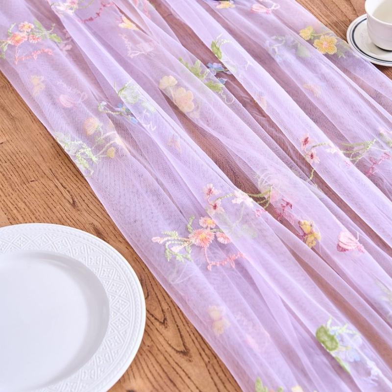 Green Lace Table Runner with Butterfly Floral Embroidery French Retro Ruffled Sheer Fabric Table Flag for Wedding Party, Garden Tea Party, Home Decor, Event Versatility, Multi-use for Table, Chair, Arch, Window