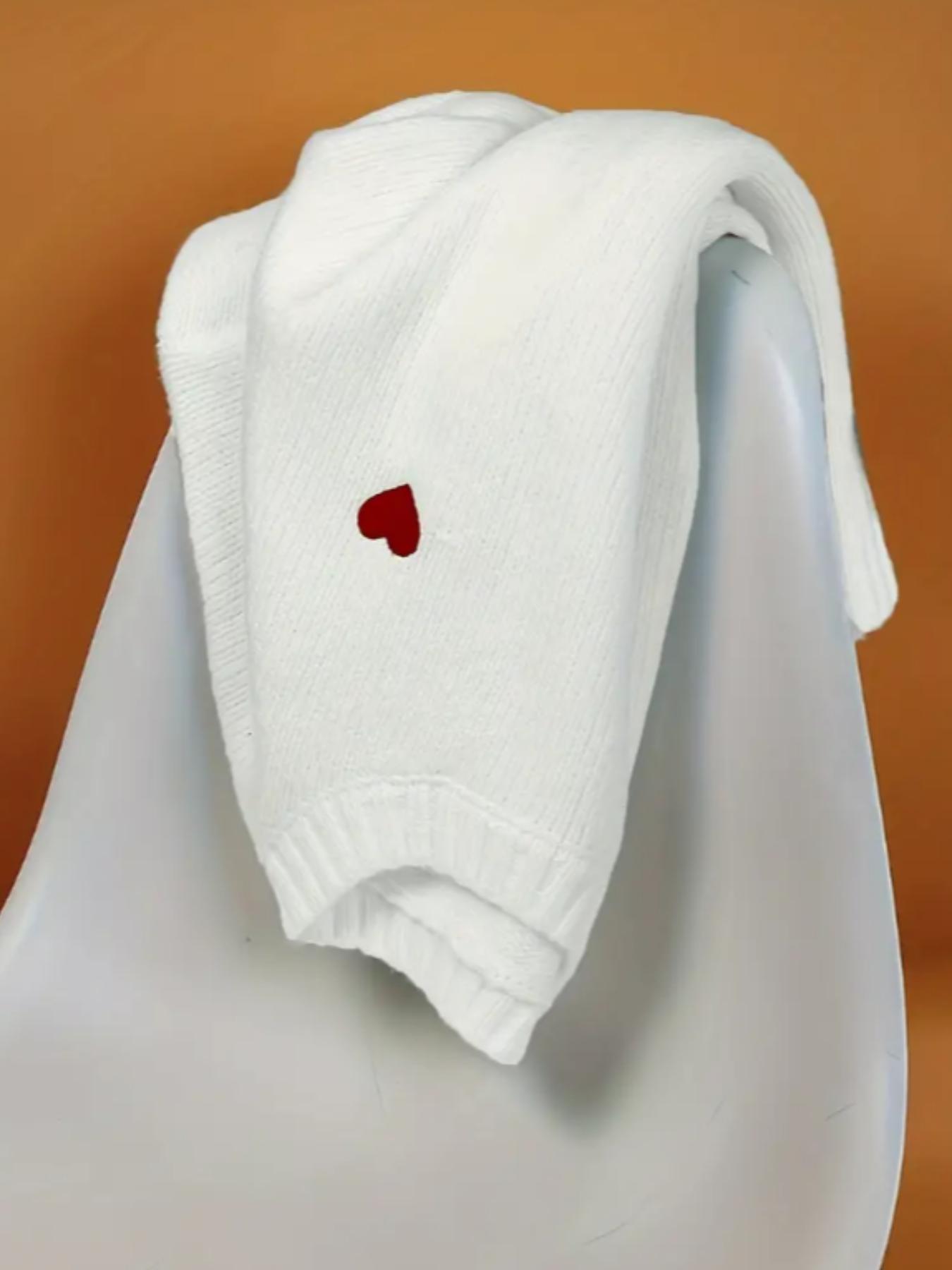 Women's Winter New Fashion Sweater, Embroidered Heart Knitwear, Elegant Casual Woolen Pullover, Loose Long Sleeve Top, Embroidery