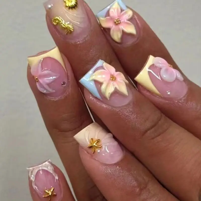 24pcs Short Square Nails, Beach Relief Flower Nail Art, Gradient Shell Star, Nude Base, Blue Sakura, Durable Removable False Nails, Nail Art Supply